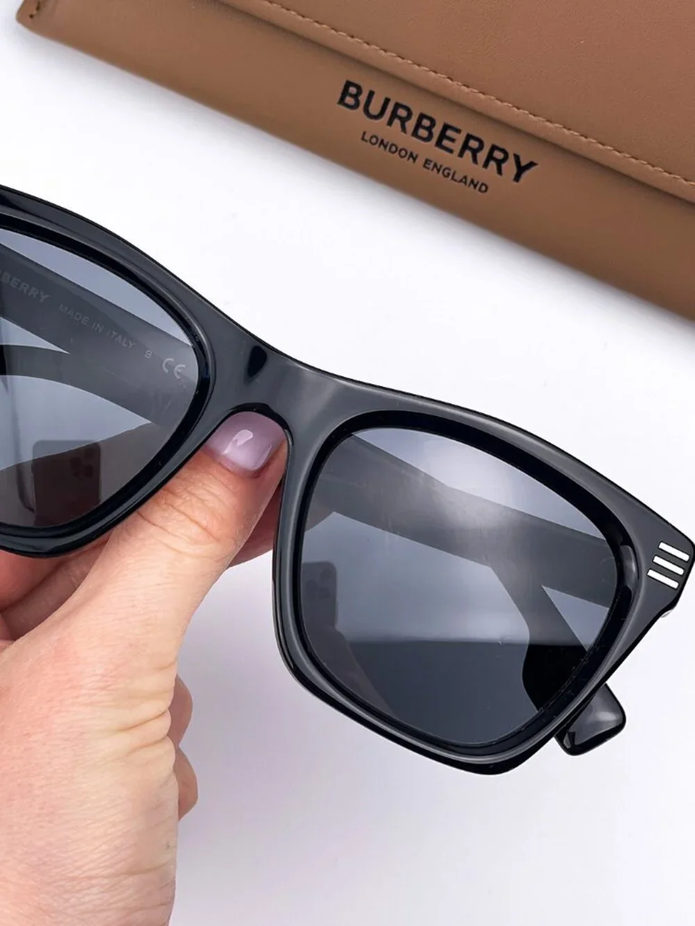 BURBERRY BE4348 300187 BLACK SQUARE SUNGLASSES